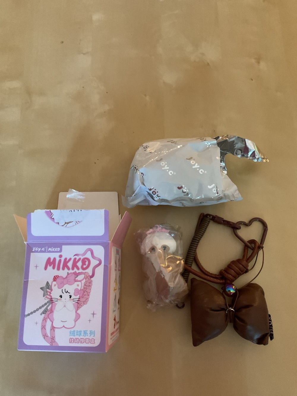 ** BLIND BOX **  *AUTHENTIC* MIKKO POM-POM HANGING CHAIN SERIES Confirmed Panda